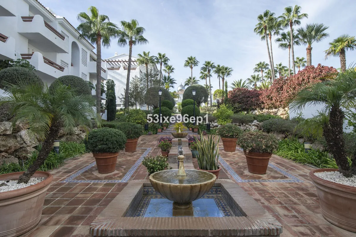 1b8d1c7c-6ff9-4f62-b1ab-188814a5022d