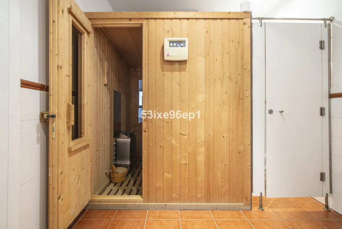 2f9b05e4-0a26-4a6f-96c3-bec4d28e73e2