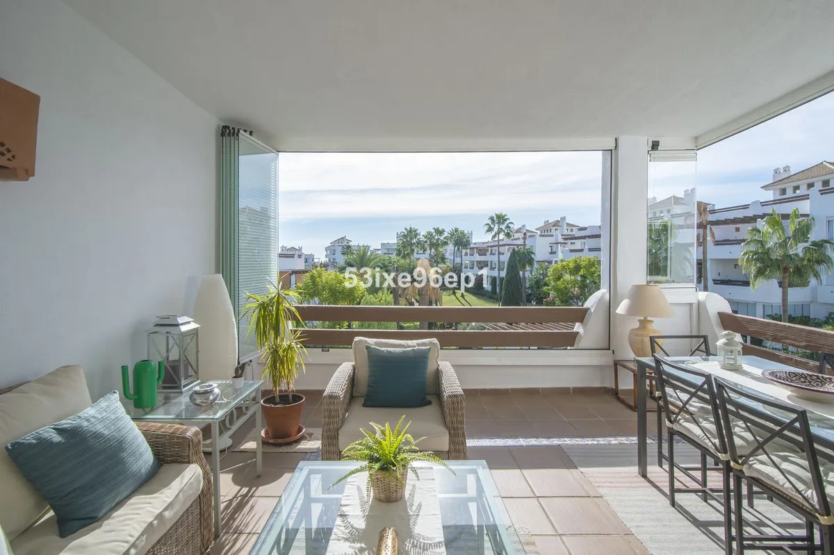 b0d4eecf-5f6b-45c9-9b4b-2477f8808f24