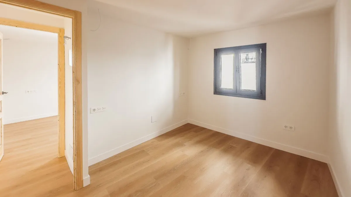 48216152-3d43-40d8-83ef-d8122c400ca3