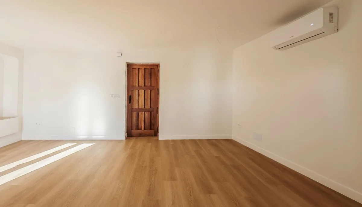 5d4bf250-4f0b-4d94-9915-92b2c6a12b1f