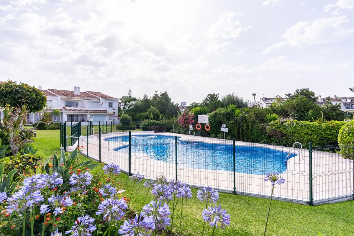 189c00a0-0843-49e9-b9af-288547615dcf