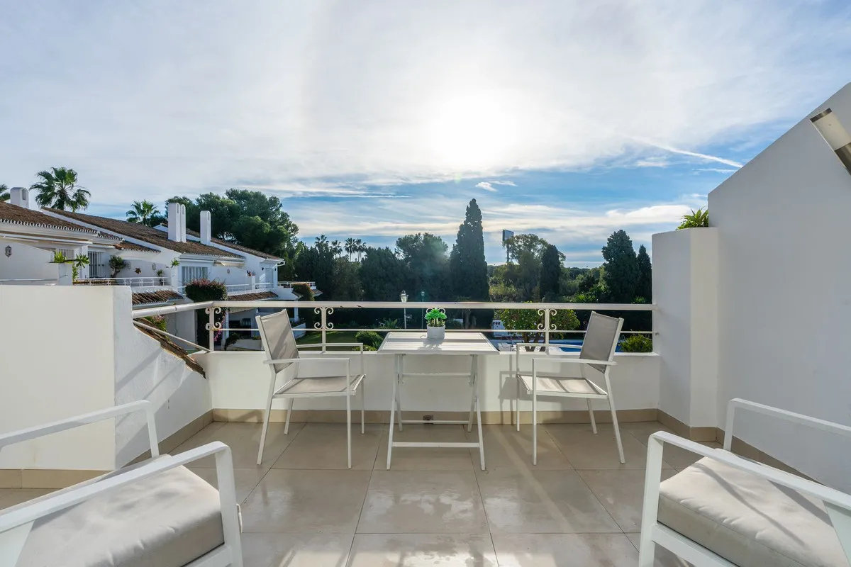 2d4beeb5-18de-4cfc-ab4c-962b1dbab9bf