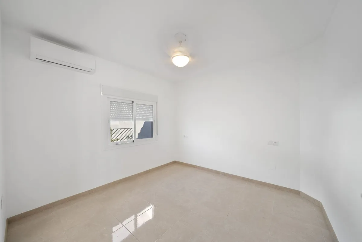 01bc1ef7-670a-4191-a429-c783e7391856