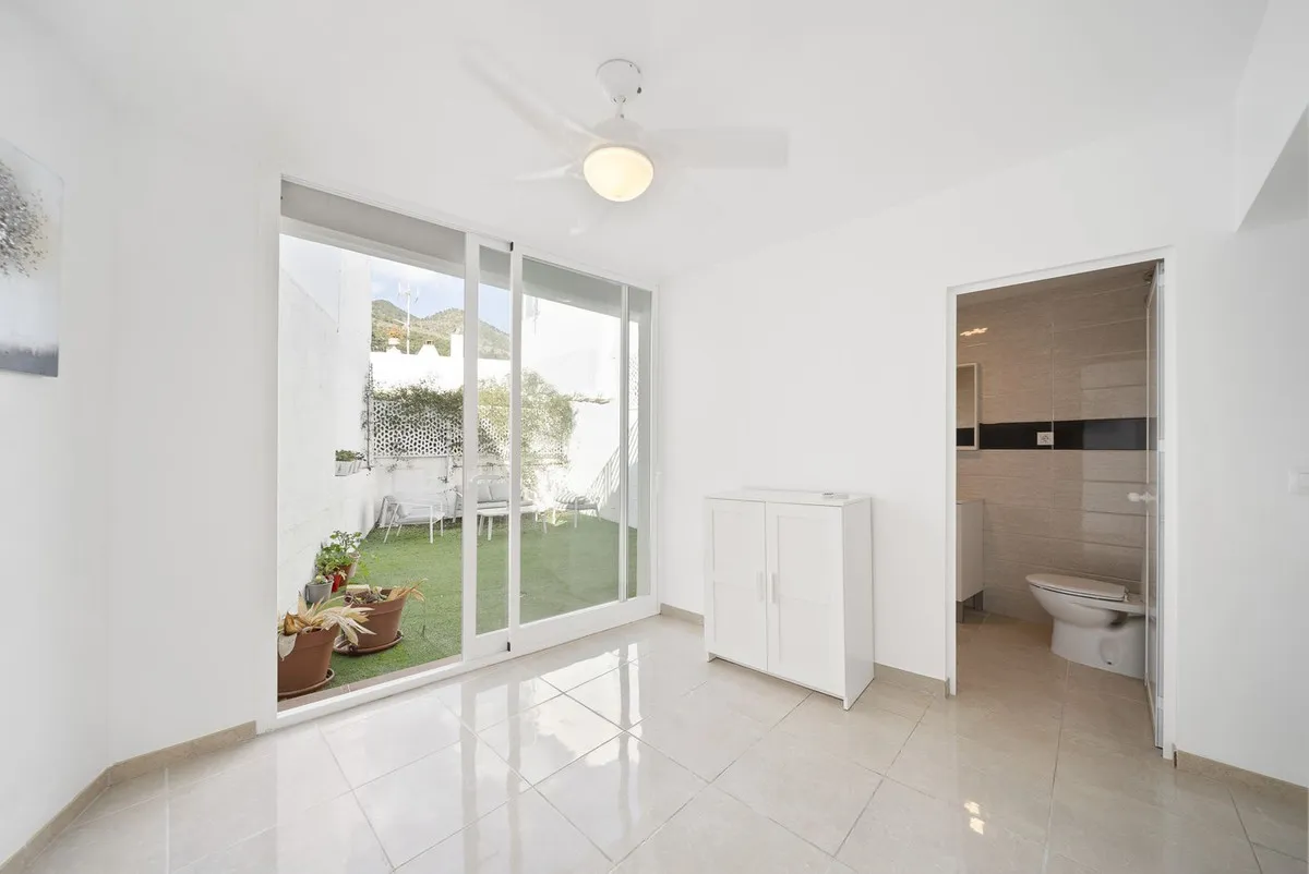 b419505a-9223-41ee-9161-80ee5c5bc43b