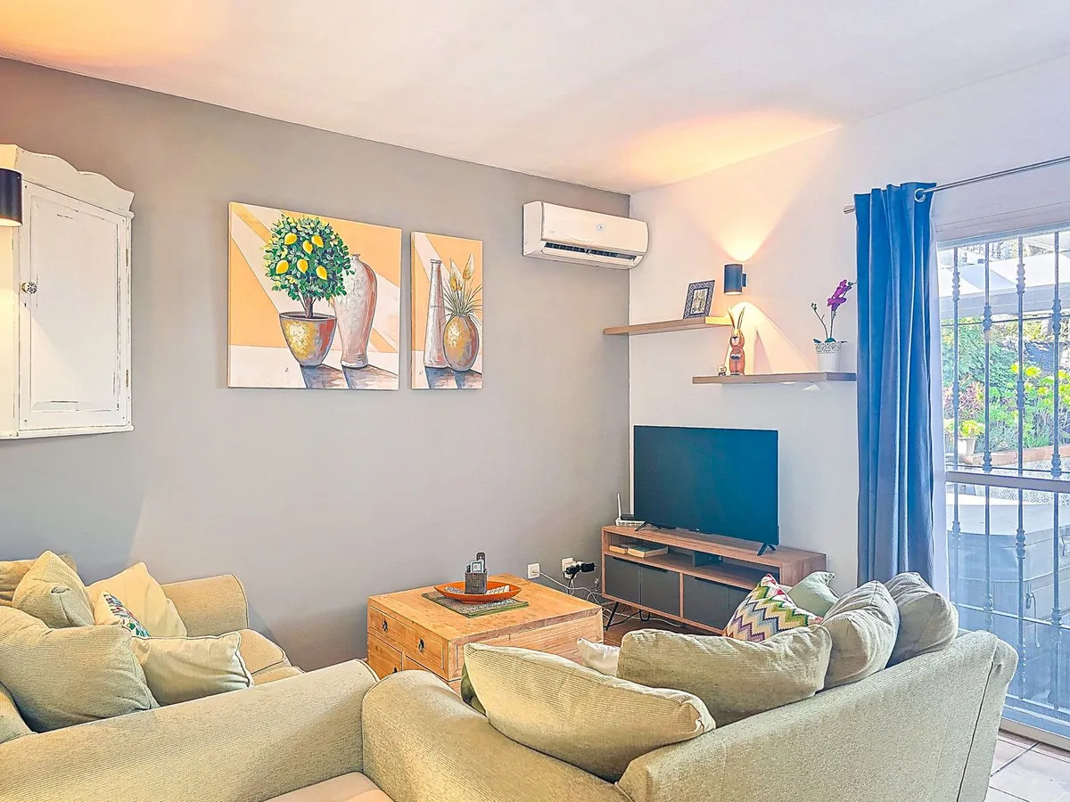 5ed0a56a-e1f3-4715-a147-9c096609b708