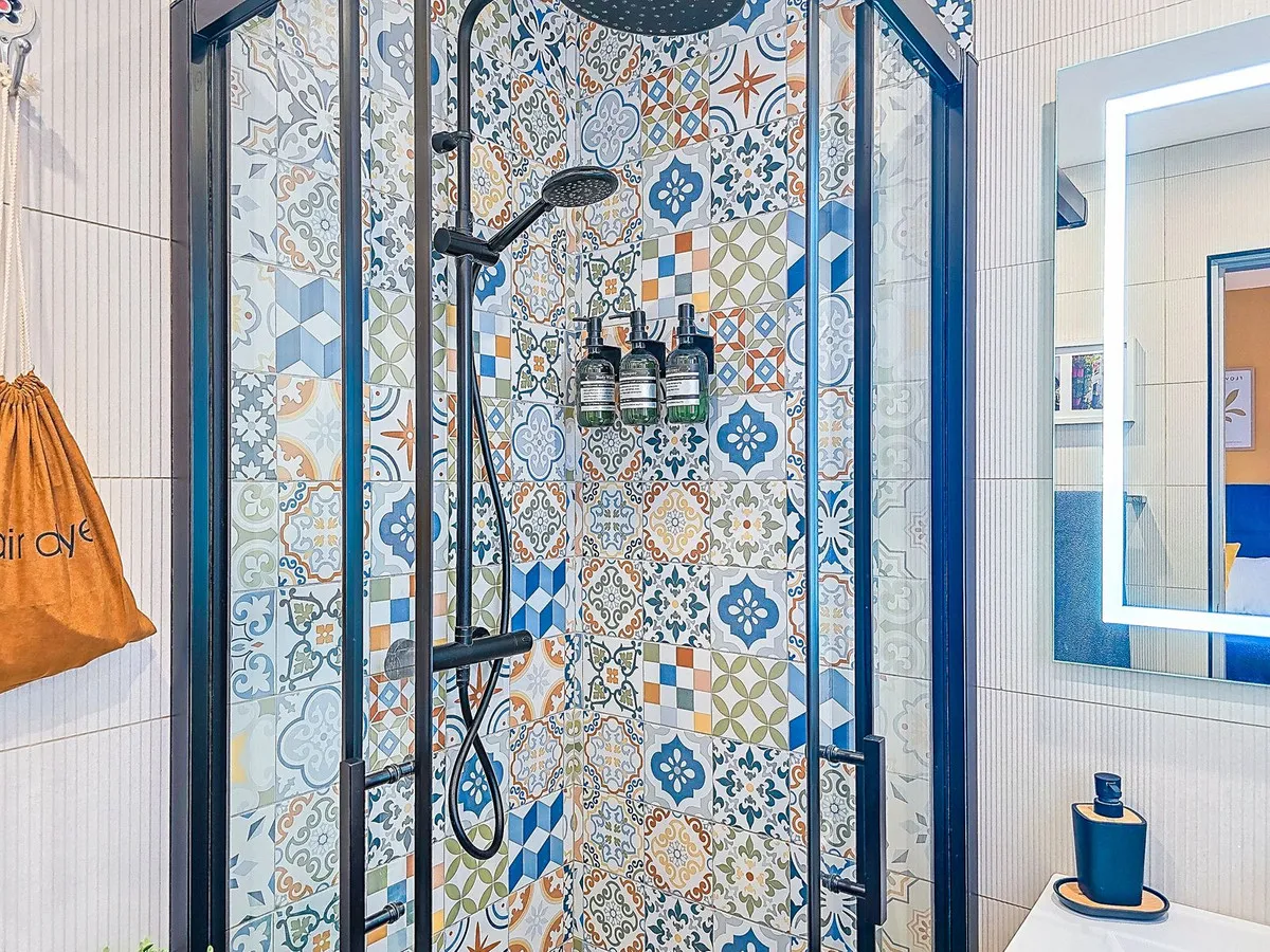 61d02308-64e3-4faf-a8e9-950323a2665b