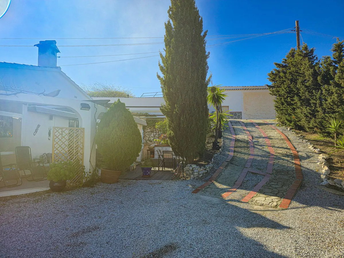 dcc99adc-7535-4430-9af7-34e135df1854