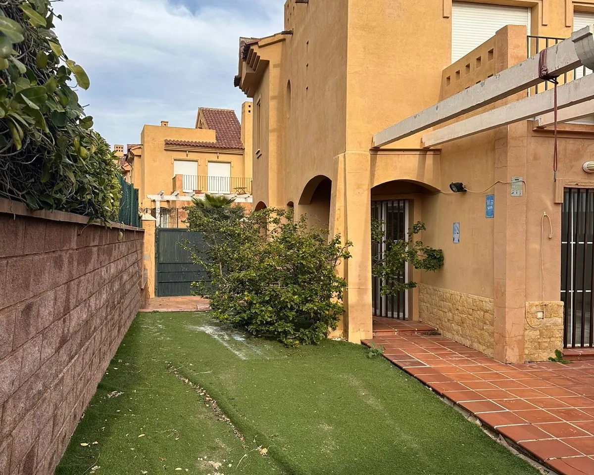 712a6c07-1a88-4158-a551-a5ec05081e28