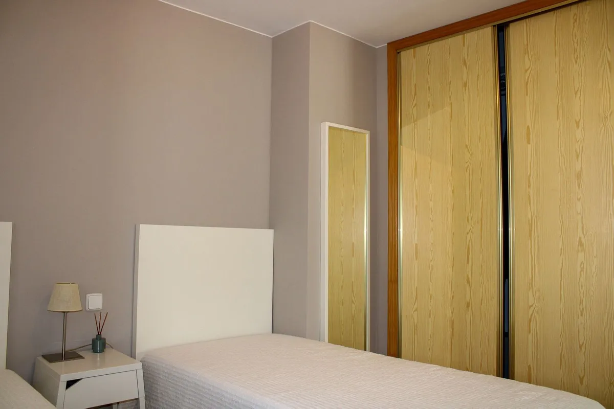 c2bc9a71-2923-4c27-8be9-b0fb0c454196