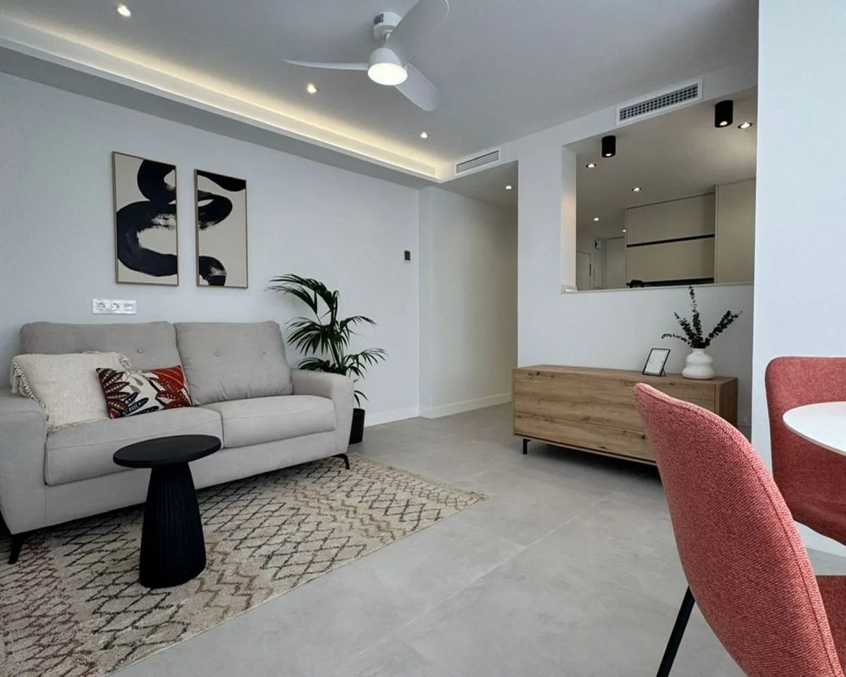 06e720f9-e481-441d-9a72-843acd62950a