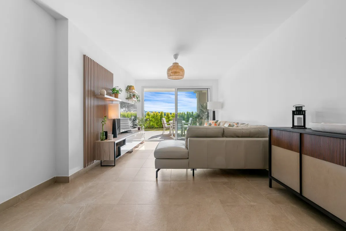 4000a443-7e89-4fe6-9869-863550866e33