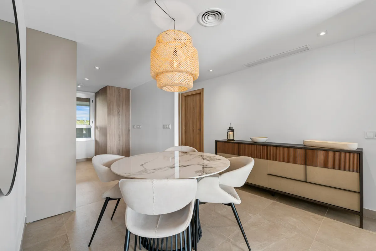 8989ca07-1a9e-4b09-83ec-e0544930e9f7