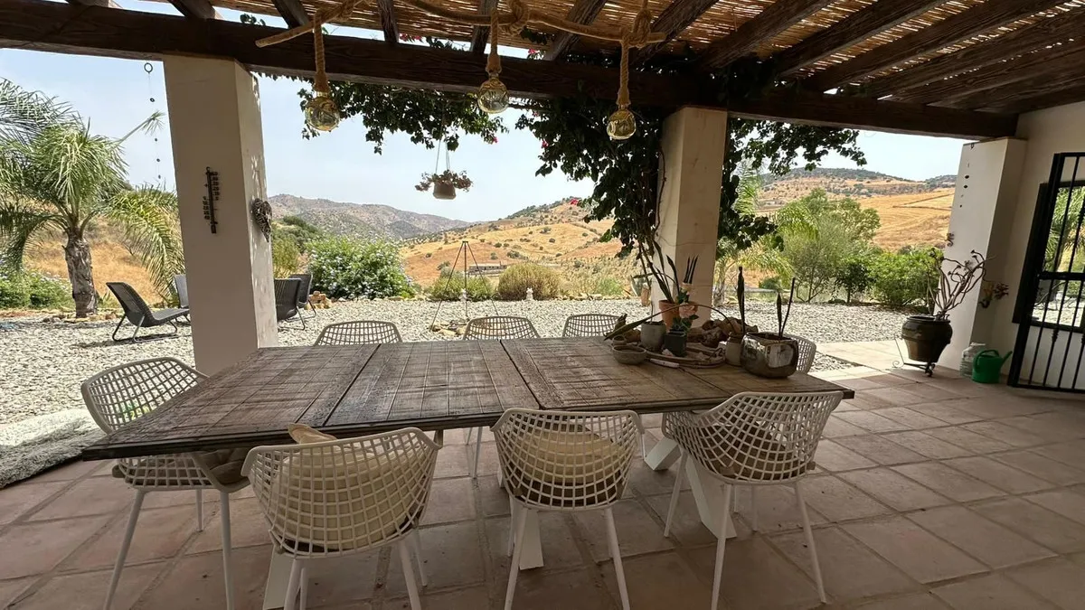 4216759e-31f4-4b01-a698-6c356c6618a0