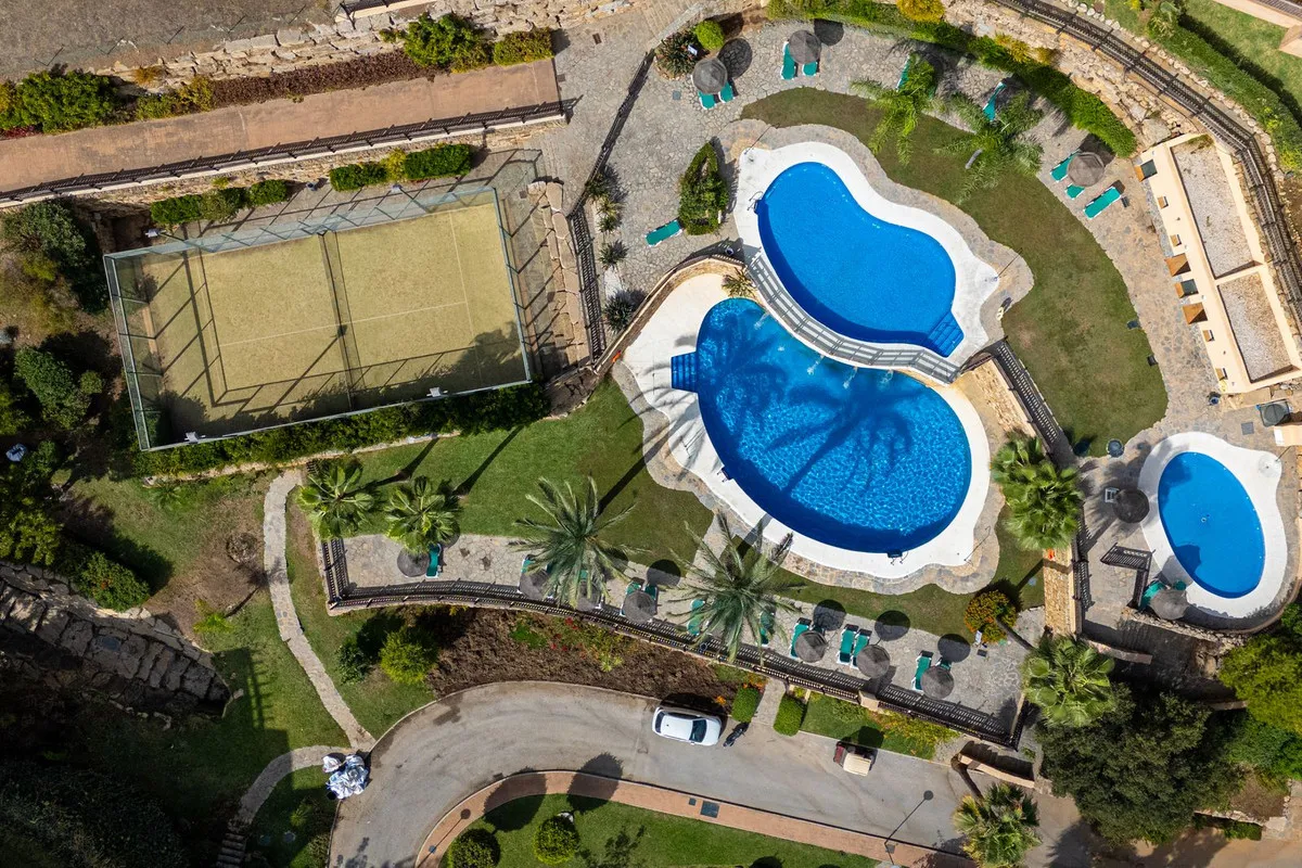 a2b3b901-3fcb-41f7-84a9-23e032596d60