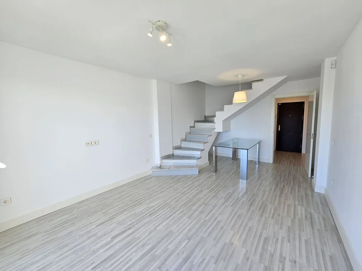 56ab5ae7-10cc-4aa2-b398-eb1215f626e6