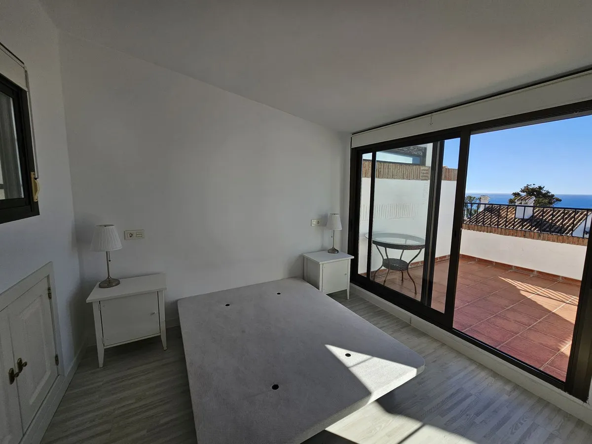 9d6c01af-ef51-440c-81ef-2060ac380764