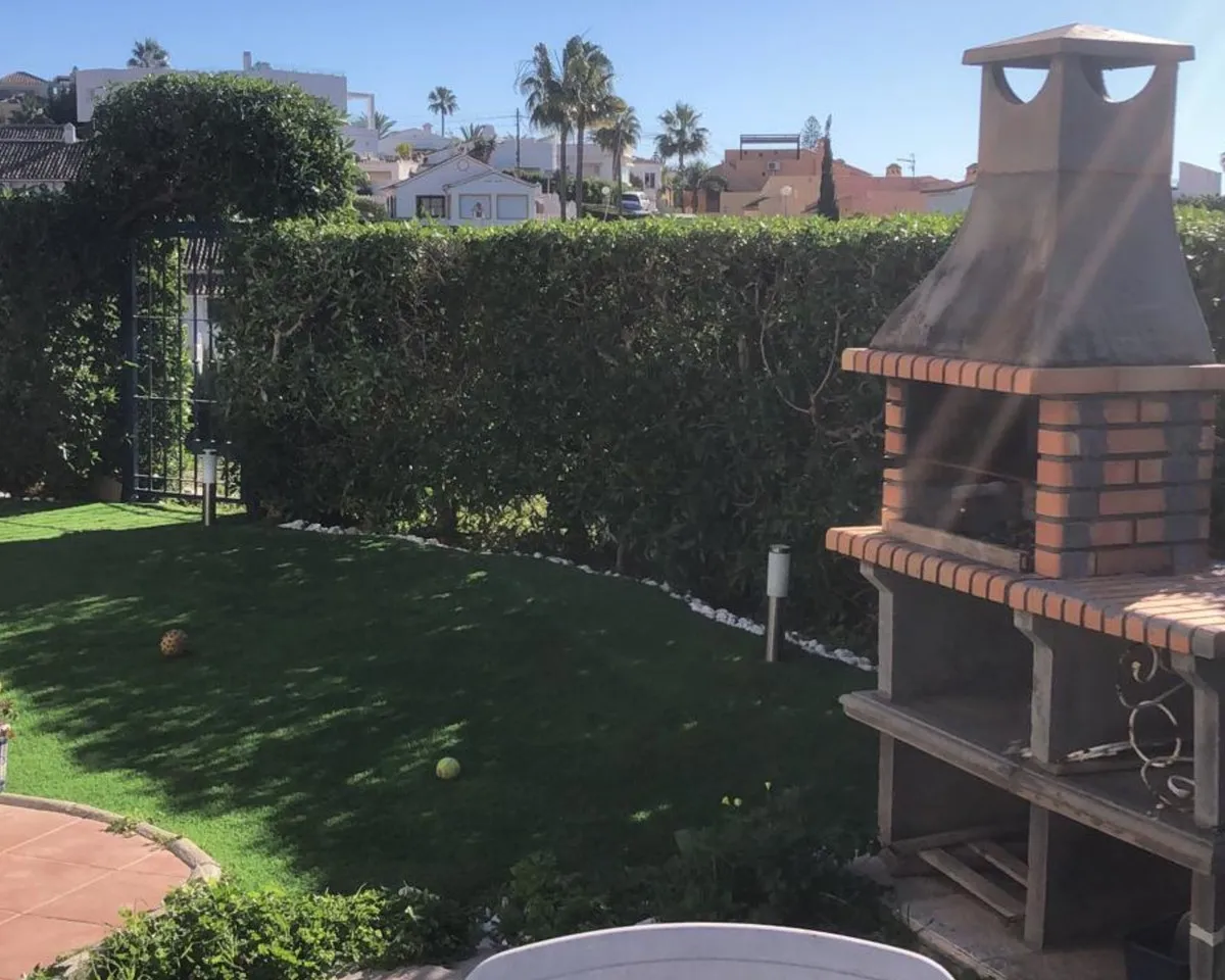 31600323-5a9c-49c9-9435-1676ac04aa1b