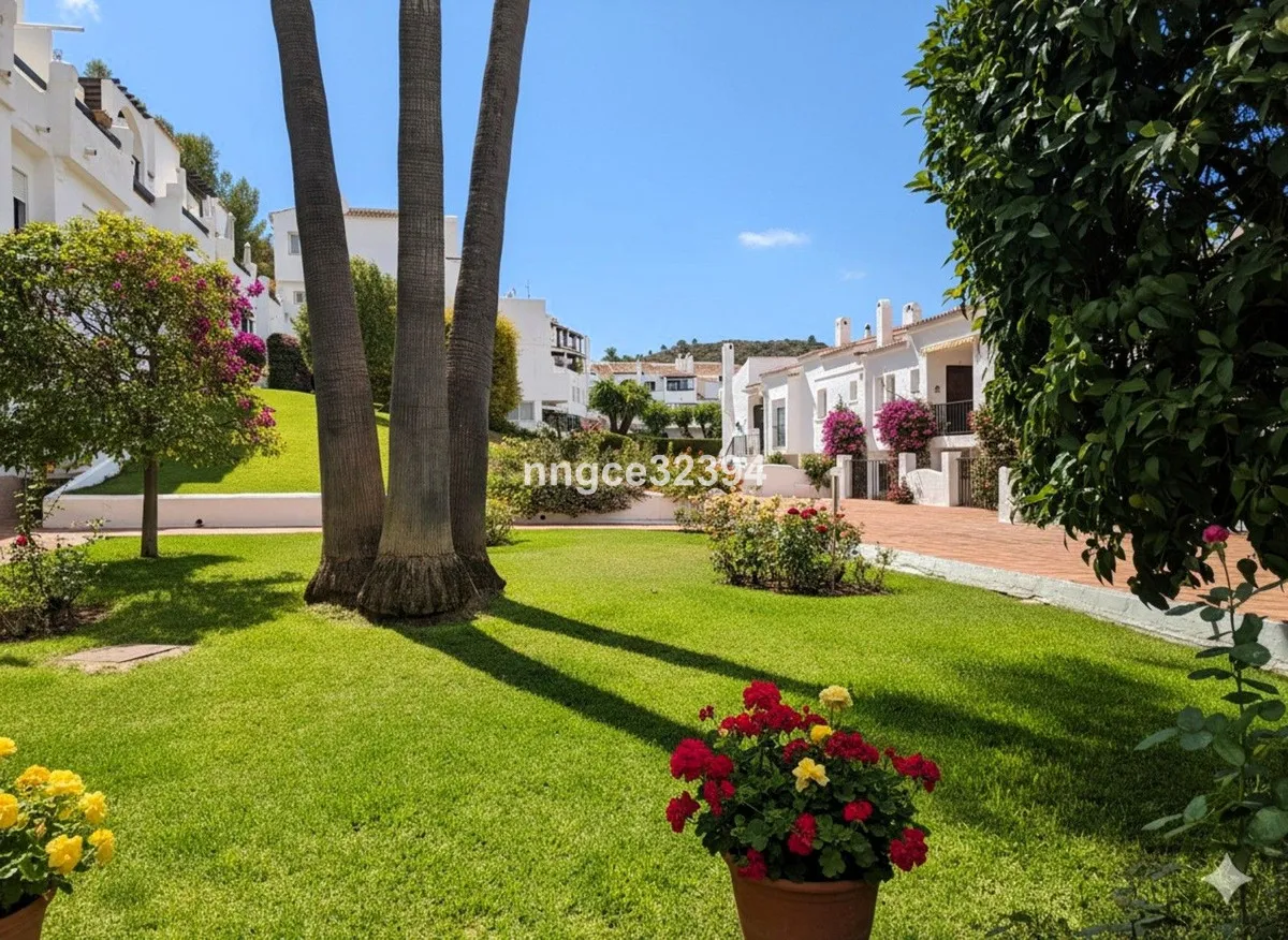 b521b928-81d9-4ef4-ab6f-12c03dbea22d