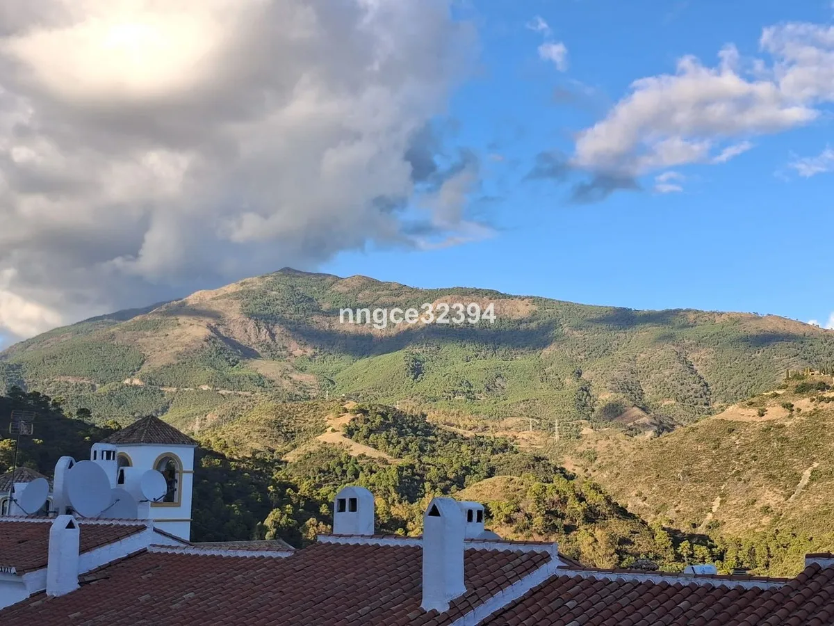 e4669d3f-7990-4f42-87d4-6efe0859da60