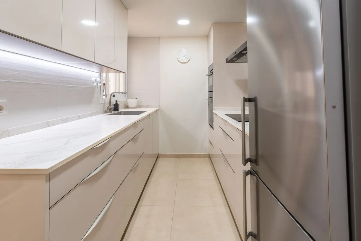 0eced9e7-3431-44b2-a90b-0b25c7f61b52