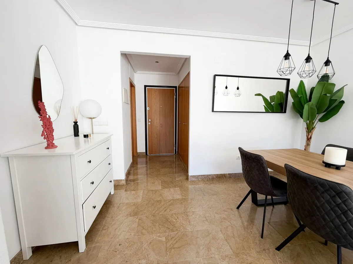 1d15f6d2-9d39-442b-a8fc-b5592d4e06b3