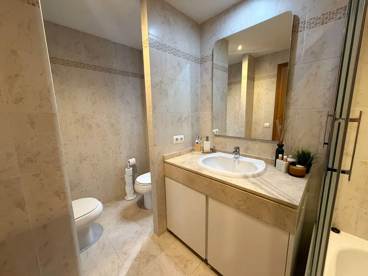 6a9f09f6-d0ae-47ae-97ed-7dde5f1d7bd5