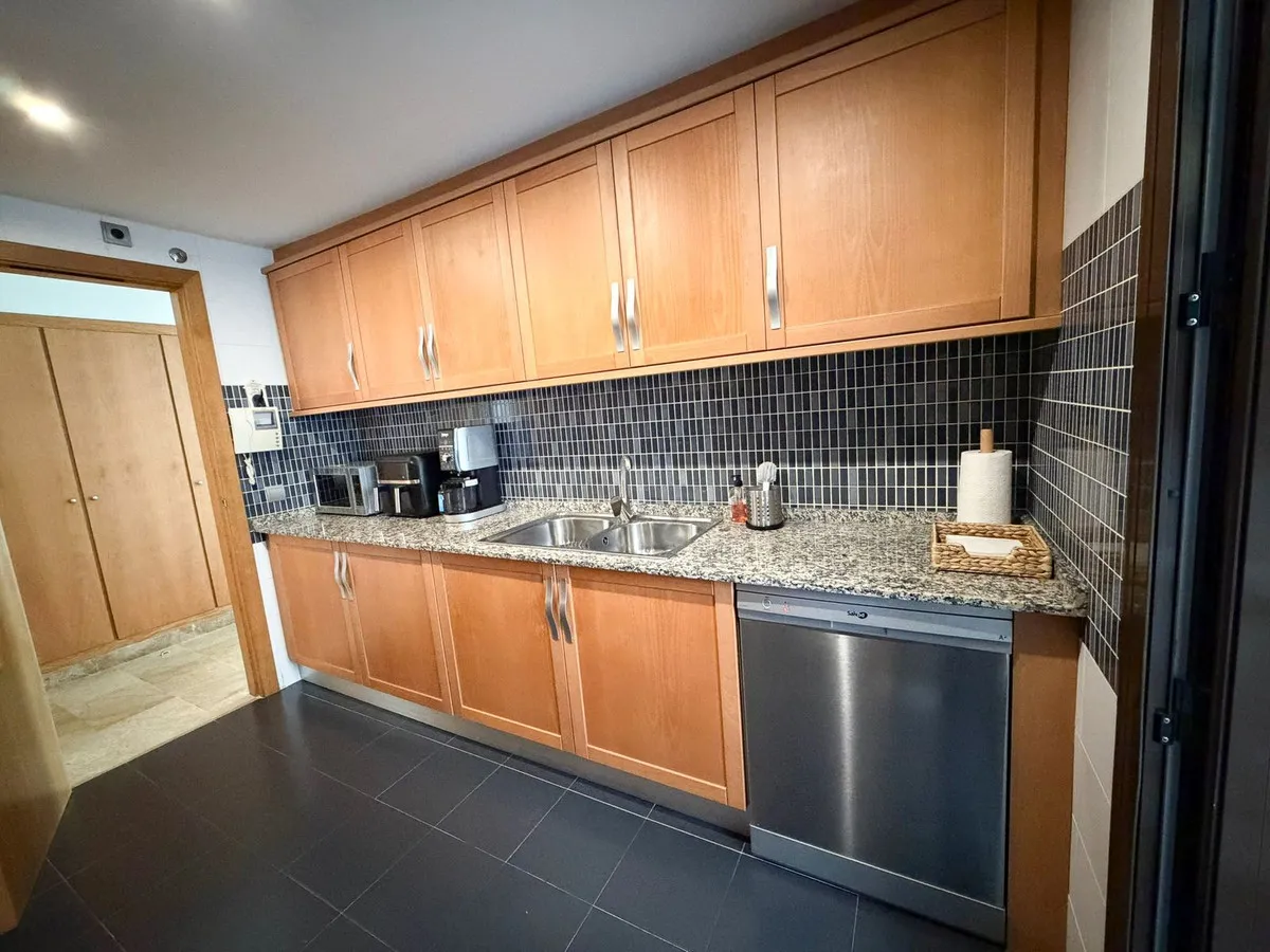 ca677874-d01d-44f3-b127-0316c61754fd