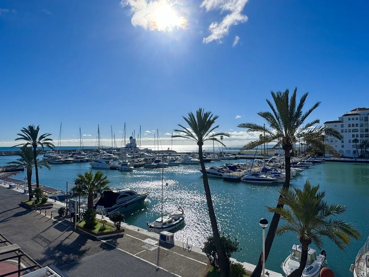 c06bf07d-7c3e-4a3a-858f-bd1801173a61