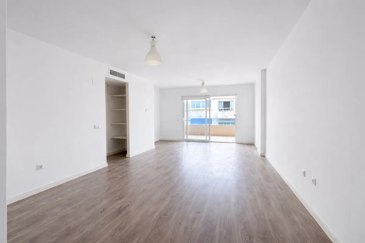 0059dd37-bd01-47d5-9ddf-508f29b5e733