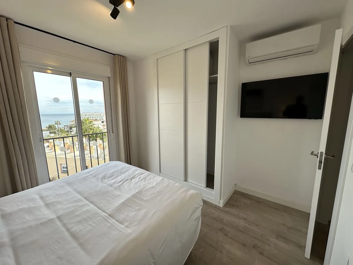 8dd17a93-9d5f-4e94-b8a9-8bb233eb7509