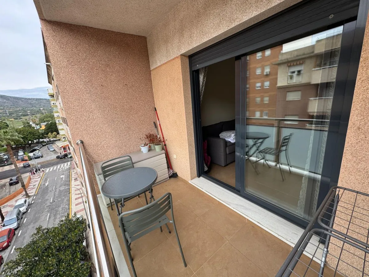 2cd9db2a-a8d4-4d95-9774-86db9ce37d51