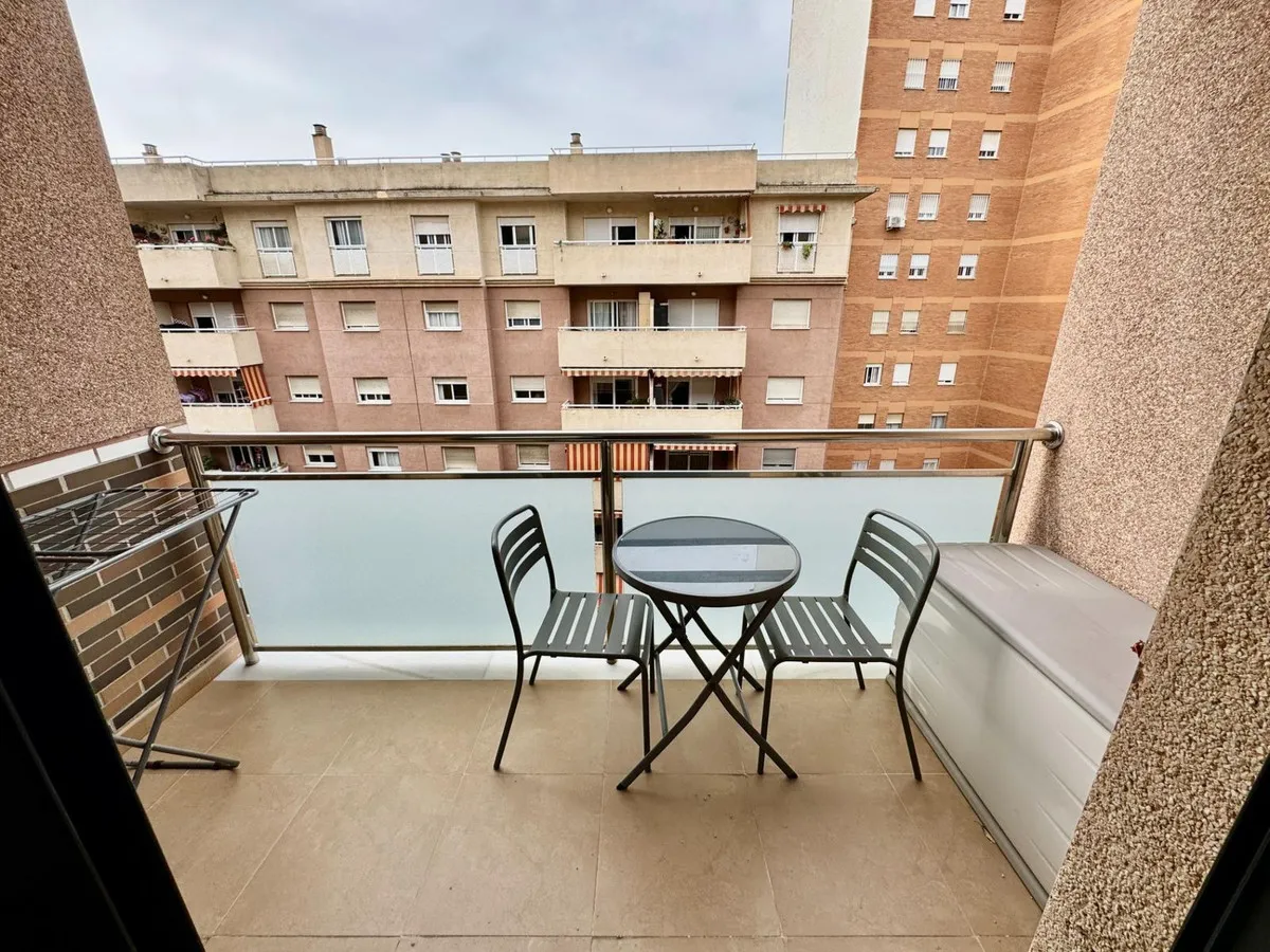 6077f25d-93b7-4700-abdc-6a4ce1023f1b