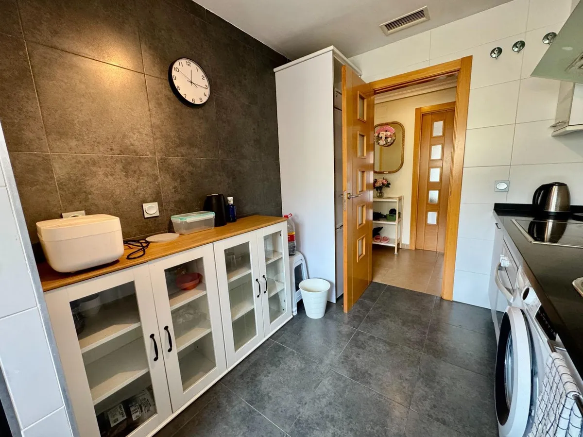 6ee31472-3554-4c61-a9ea-87dd22972b56