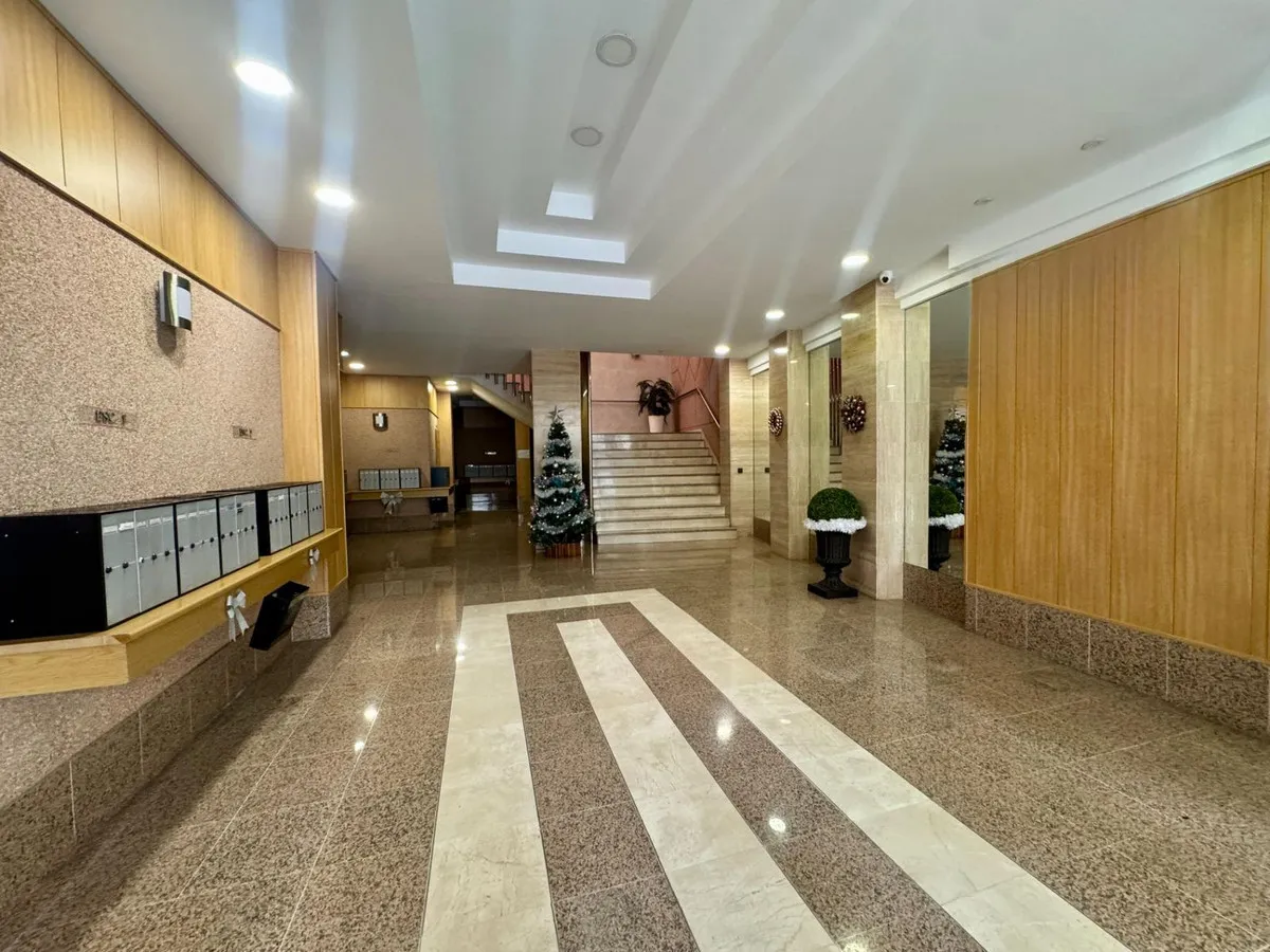 8189e1e5-38d9-405d-8284-9b0193c1258b