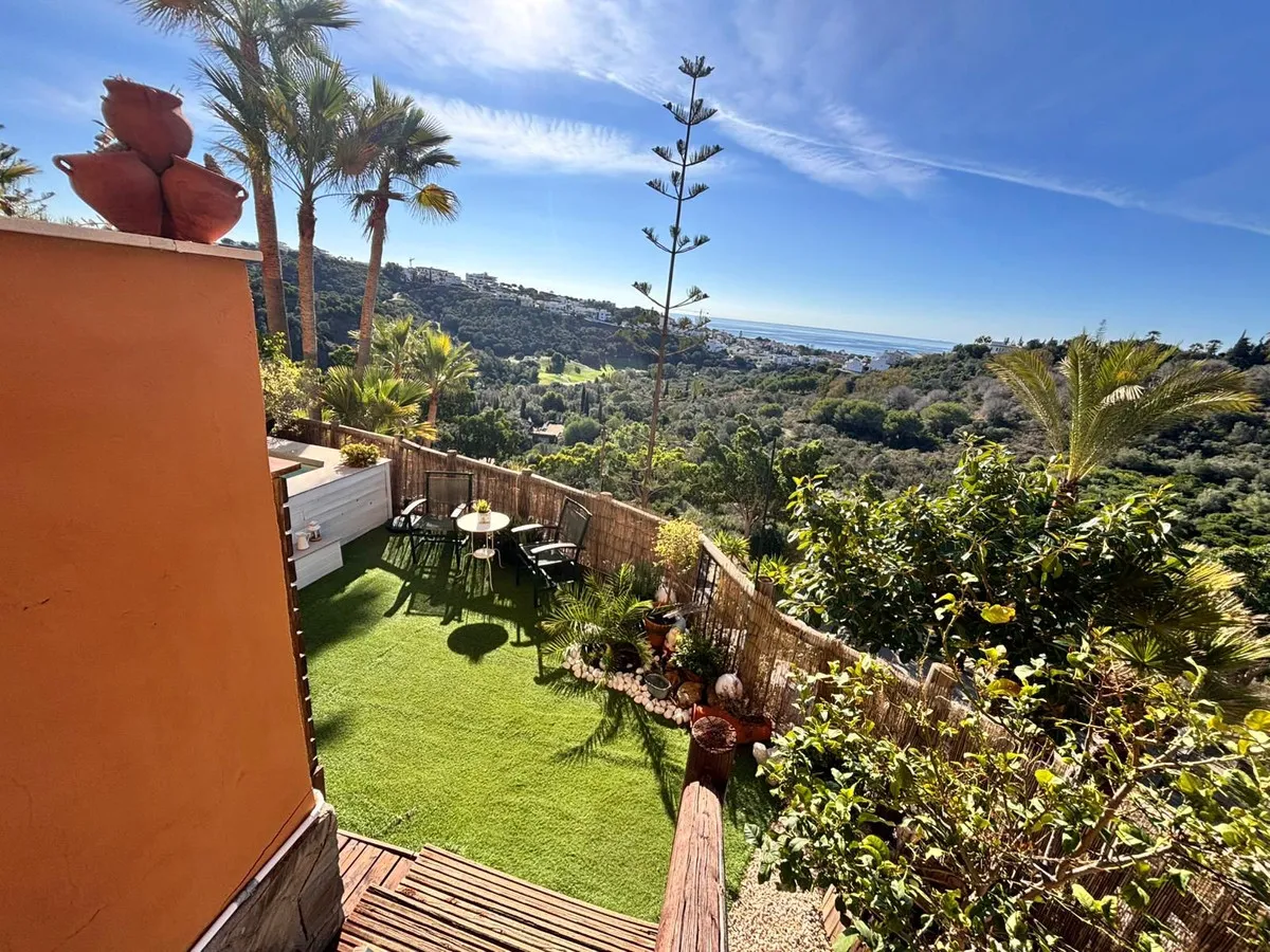 8e14f403-644d-40e4-b650-81466a4573ed