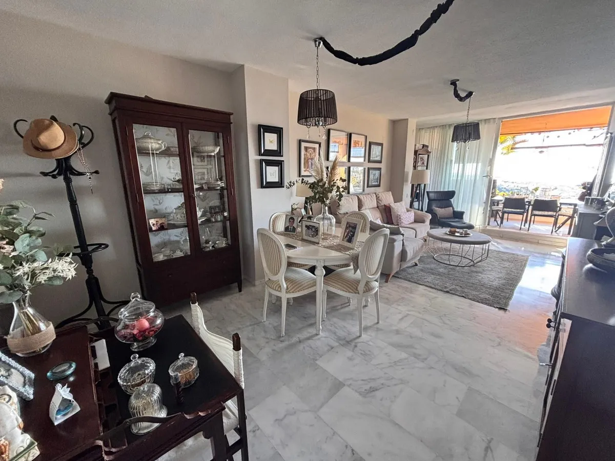 b00ad95f-d436-43ab-a0cd-a6af8919bdec