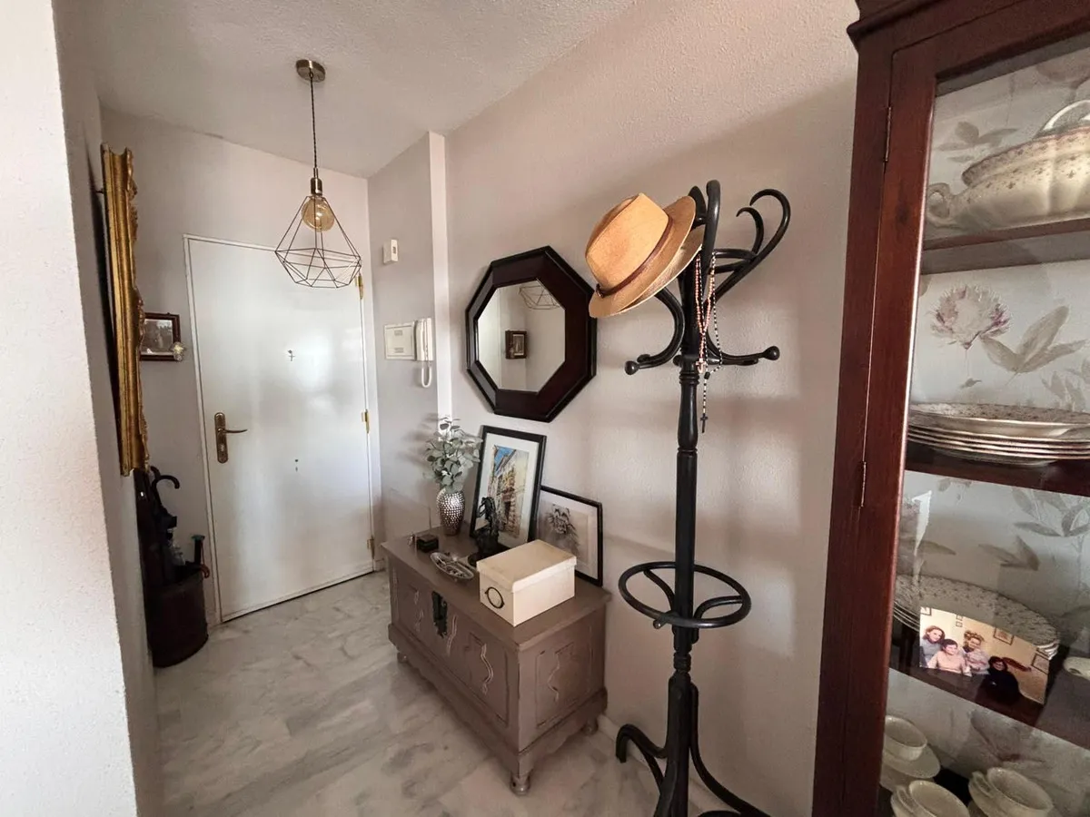 e79b8525-f337-4d79-a4e7-d5e6602e090e