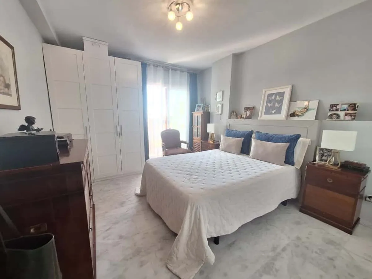 f72dbff1-1b79-44fb-a755-093d2ec8ef22