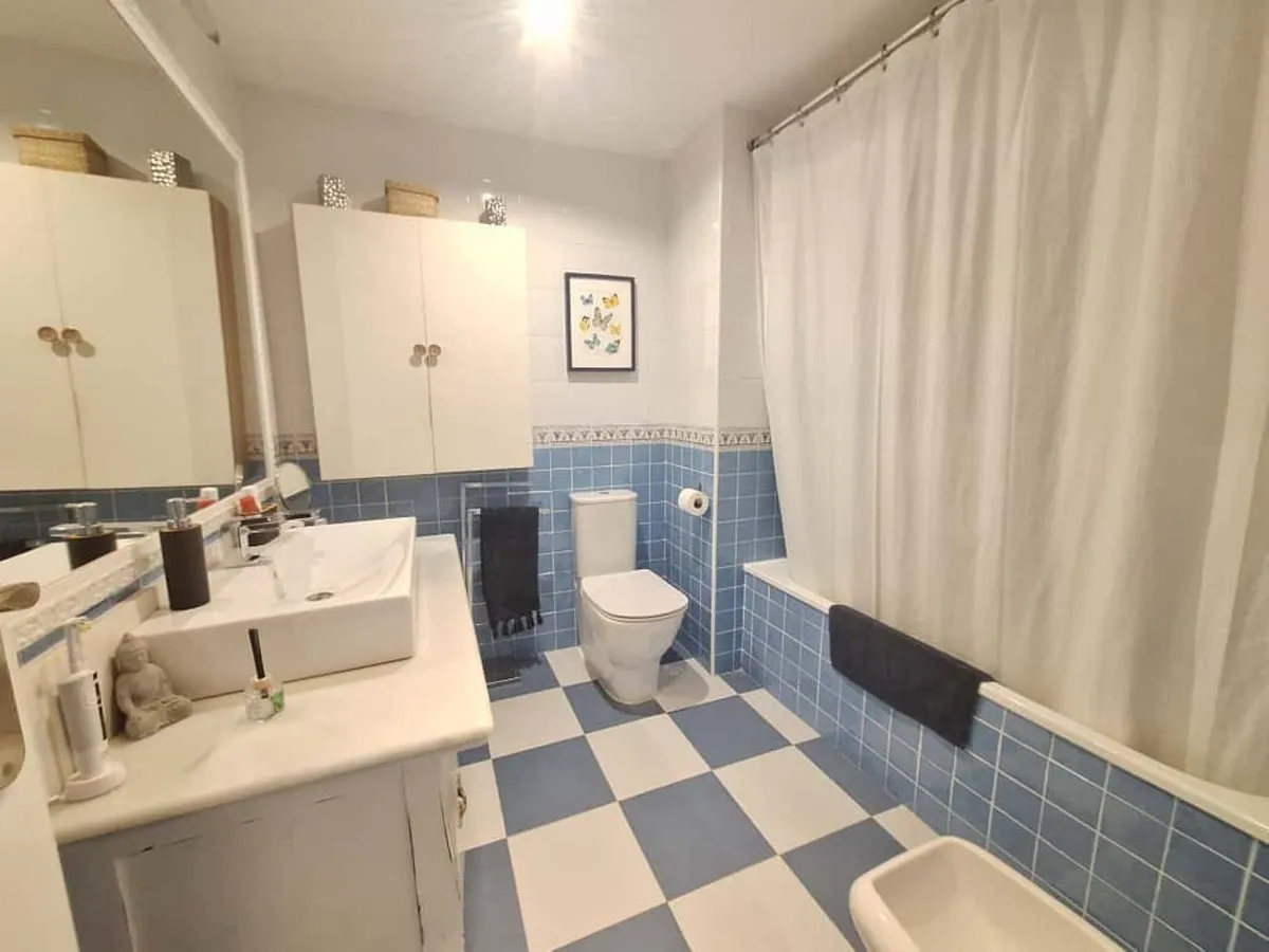 ff9ad840-9d1e-4d5f-b646-f88b574f9263