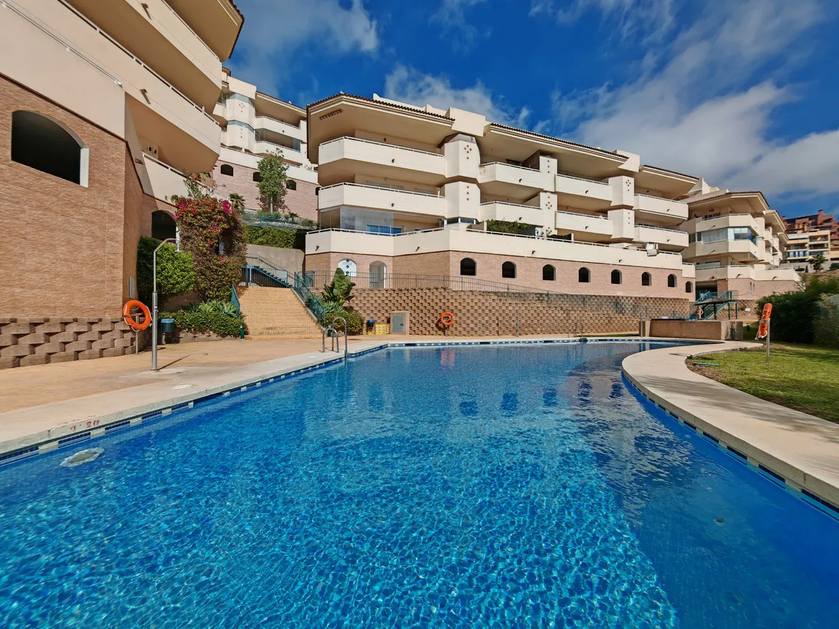 e72158e6-1380-4a04-9e4c-51300eaf03ff