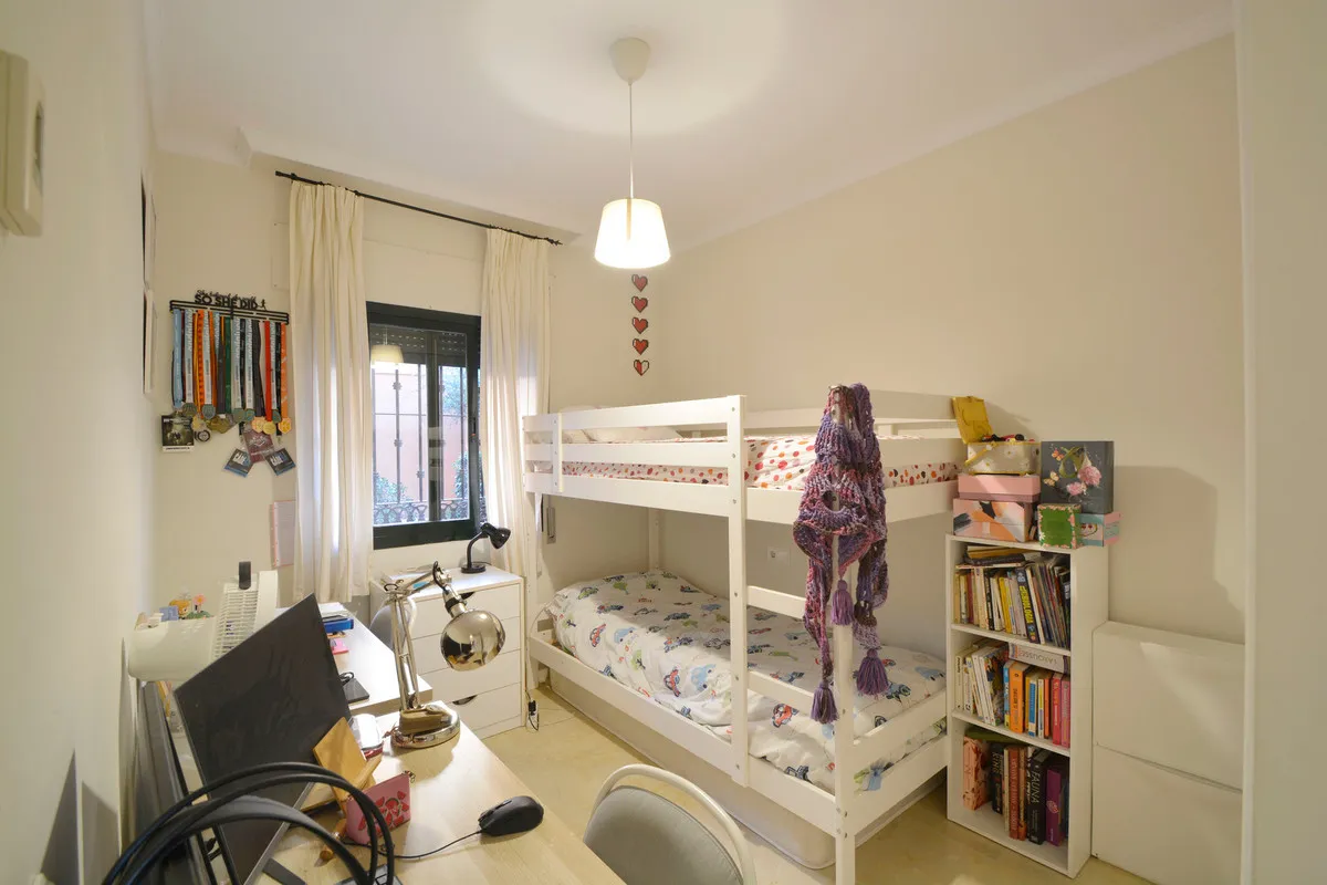 16f687b3-f107-431e-86e2-b19030a23120