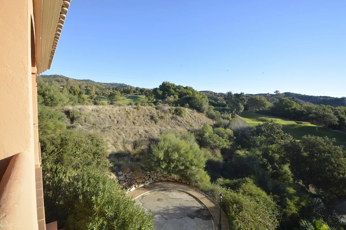 9c3fd65c-eb45-47c3-ac8e-95579e3521e5