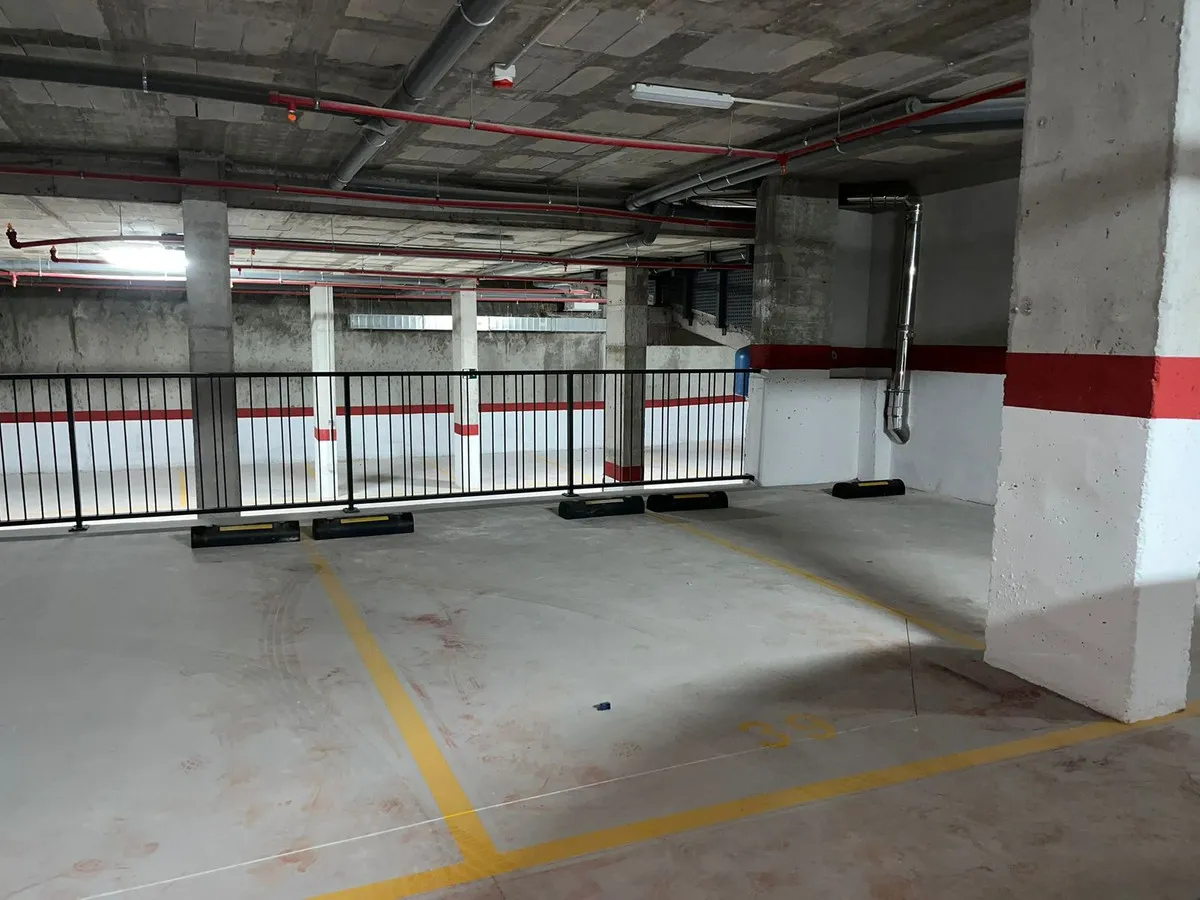 49b35b99-c07c-4dee-b9a2-fb197c8bf89b