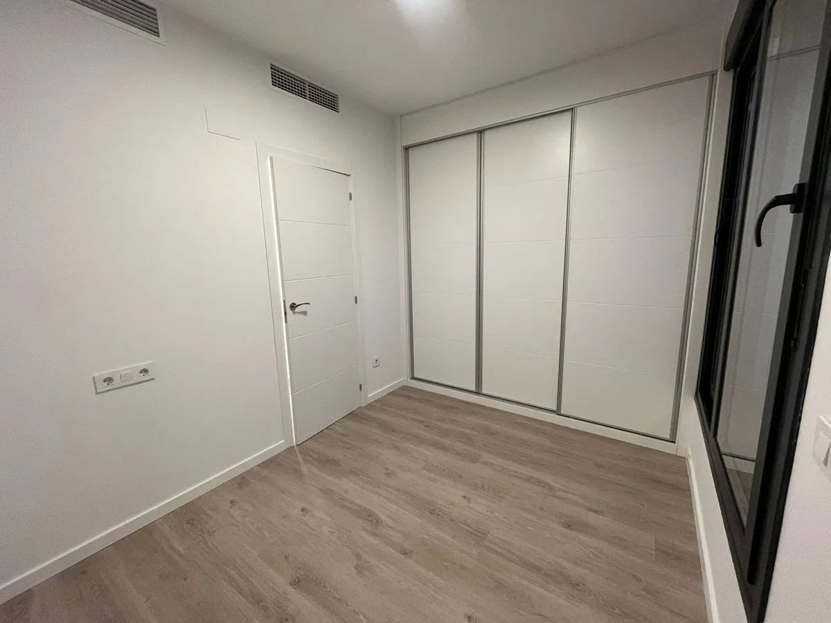 62a63d77-e2b2-4313-b7a1-0b39cdb907dc