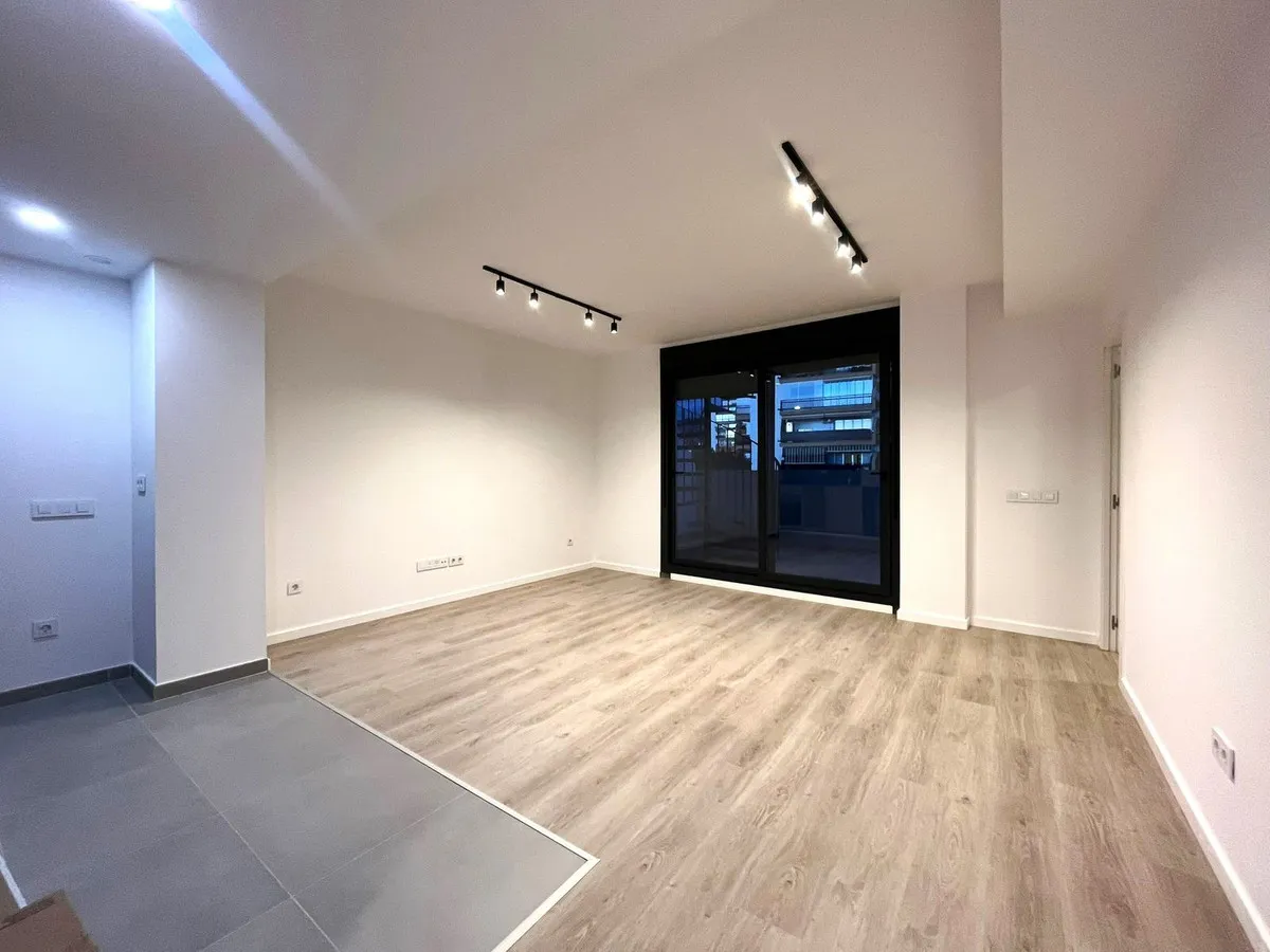 ec1bf380-15a2-4550-bcbb-4fa02675e875