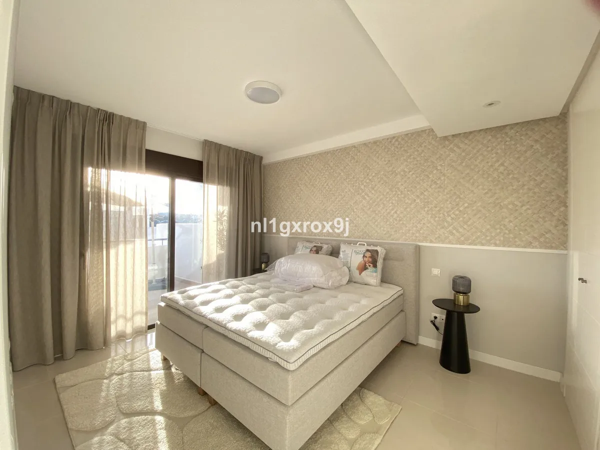 0585f6fc-503c-45ae-bcea-add58a239679