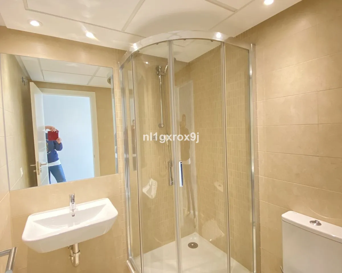 c13b76a2-8365-4825-8bed-919ece0d9f80