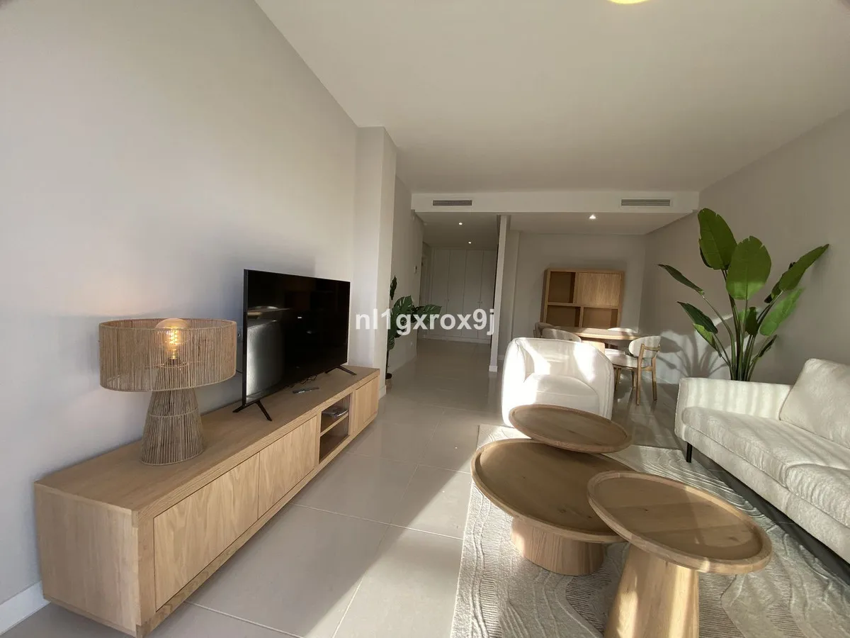 c21cf474-d8a8-4dcb-90d6-e348b750b719