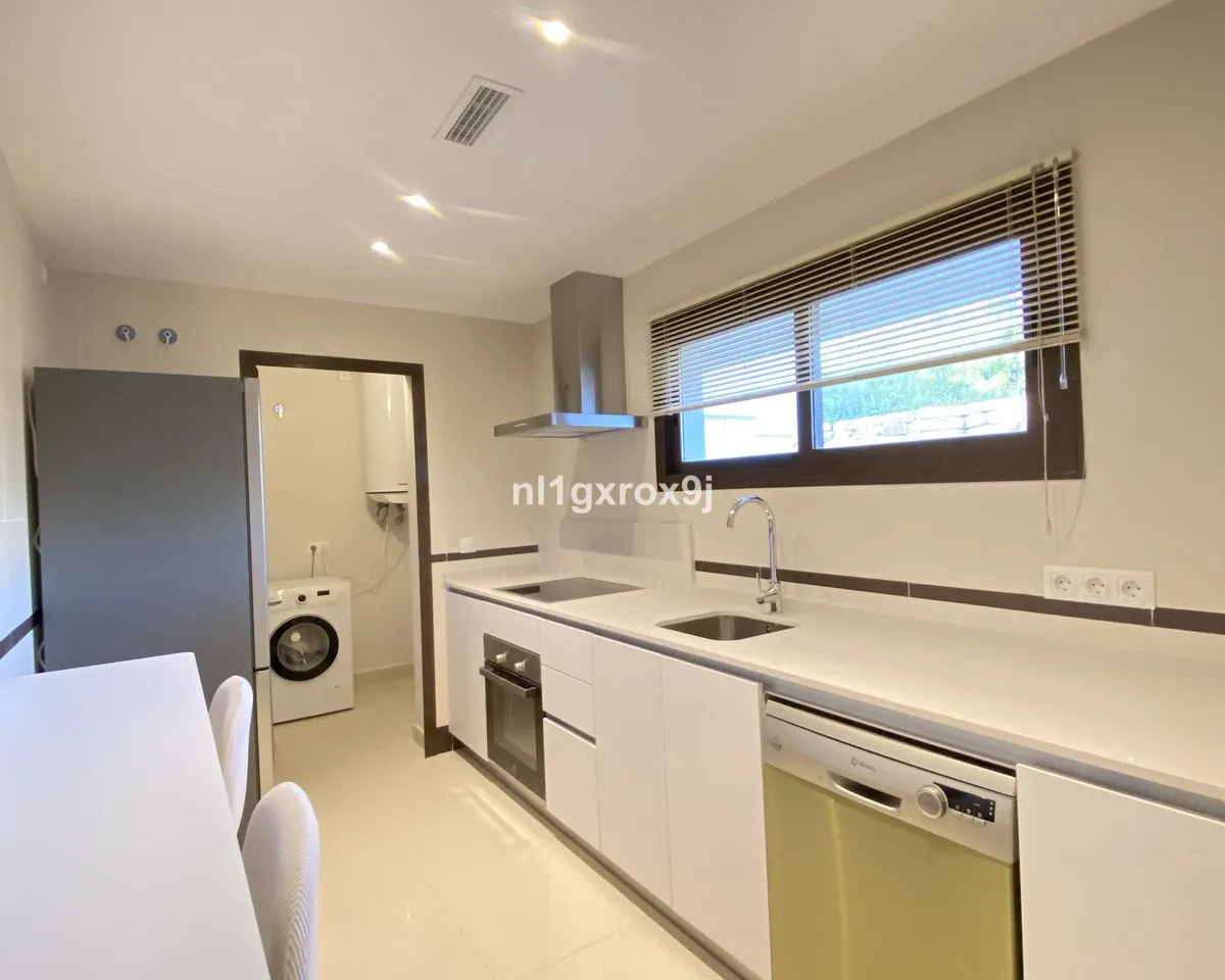 e1d280d2-434f-40ec-abcc-c2b9a4c1e35d